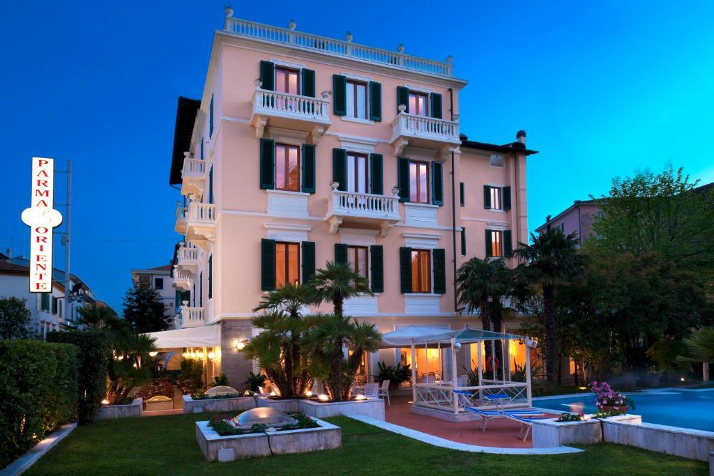 Hotel Parma E Oriente Wellness & Spa Монтекатіні-Терме Екстер'єр фото